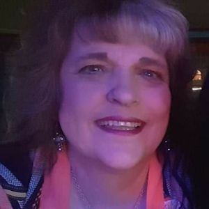 Meet your Posher, Gloria